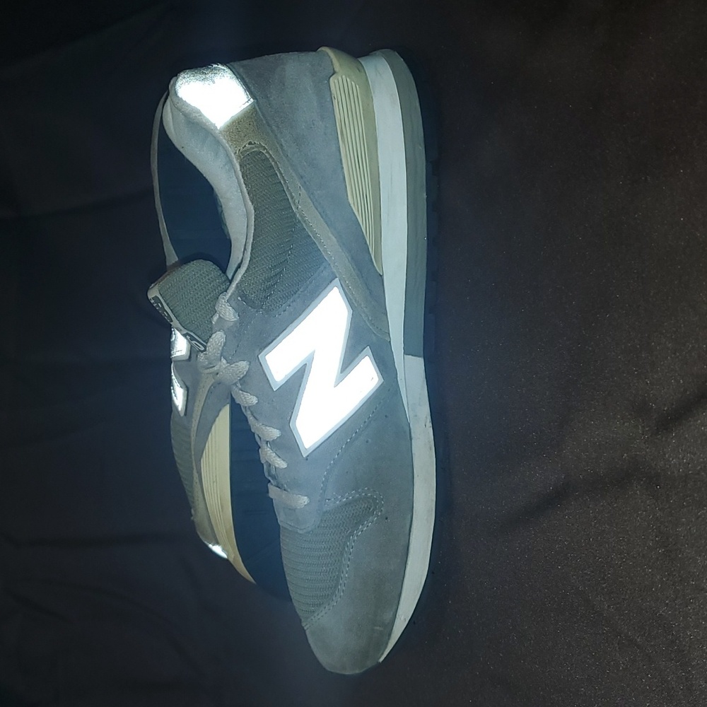 New Balance 996 Core - Picture 2 of 16